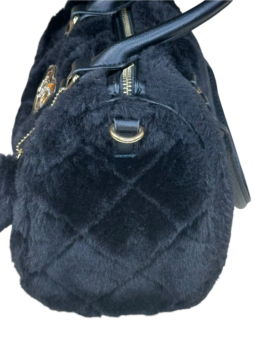 Juicy Couture Let's Get Cozy Black Faux Fur Satchel Purse Heart Logo No Flaws